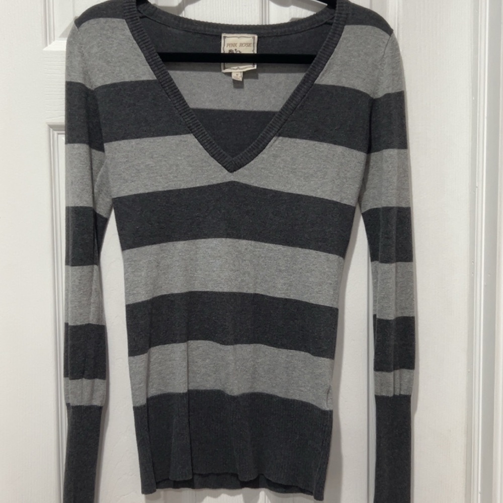 Charcoal and Light Gray V-Neck Classic Striped Sweater Size M NWOT